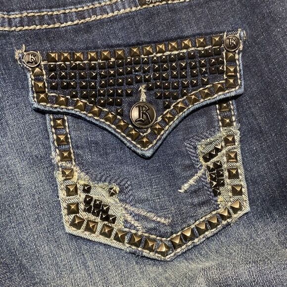Rock and Roll Cowgirl Women's Blue Embellished Low Rise Jeans Size 33X34 - Picture 12 of 16